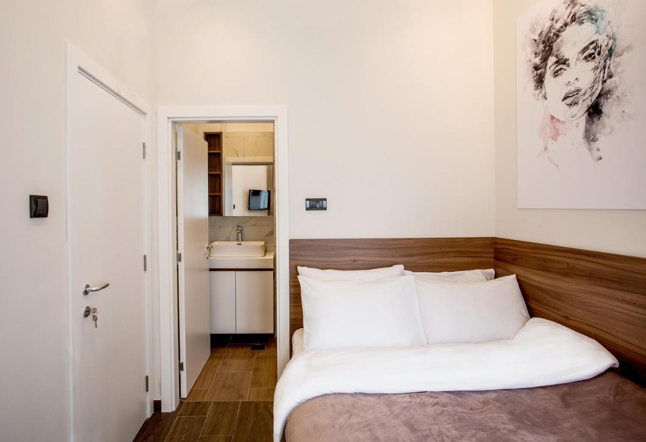 Sacher Apartments Ni Екстериор снимка